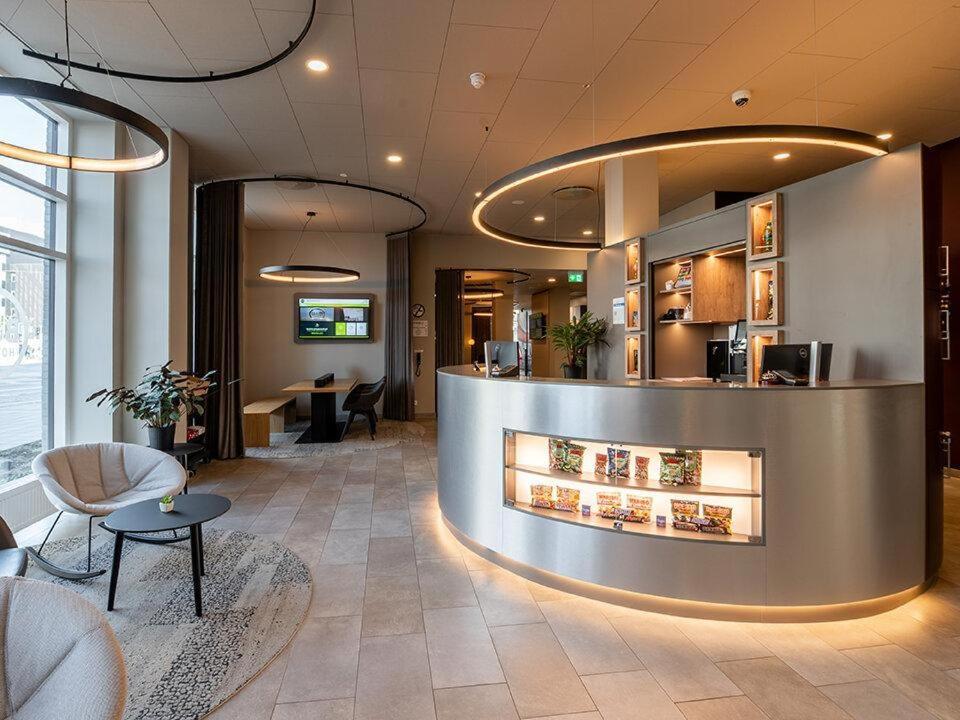 B&B Hotel Aalborg Esterno foto